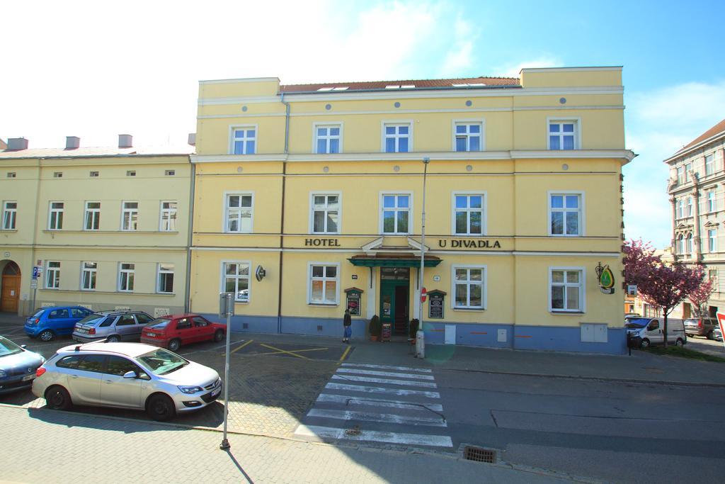 Hotel U Divadla Znojmo Exterior foto